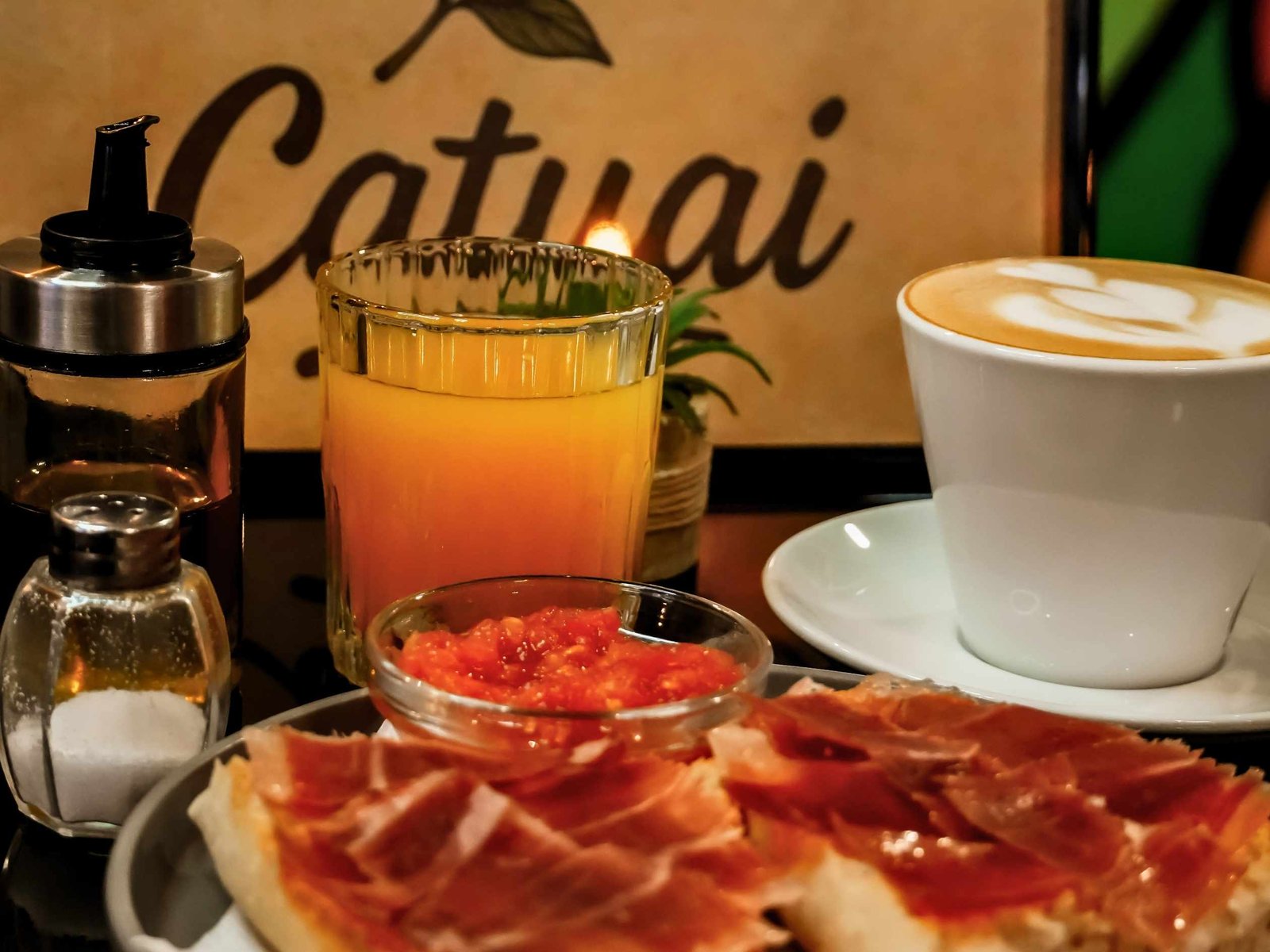 10 catuai-cafeteria-cafe-cocina-bar-cocteleria-eventos-elche