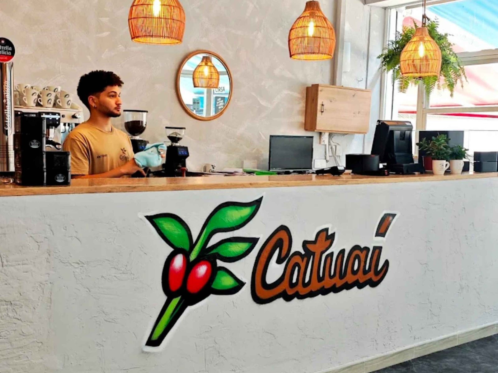 4 catuai-cafeteria-cafe-cocina-bar-cocteleria-eventos-elchE