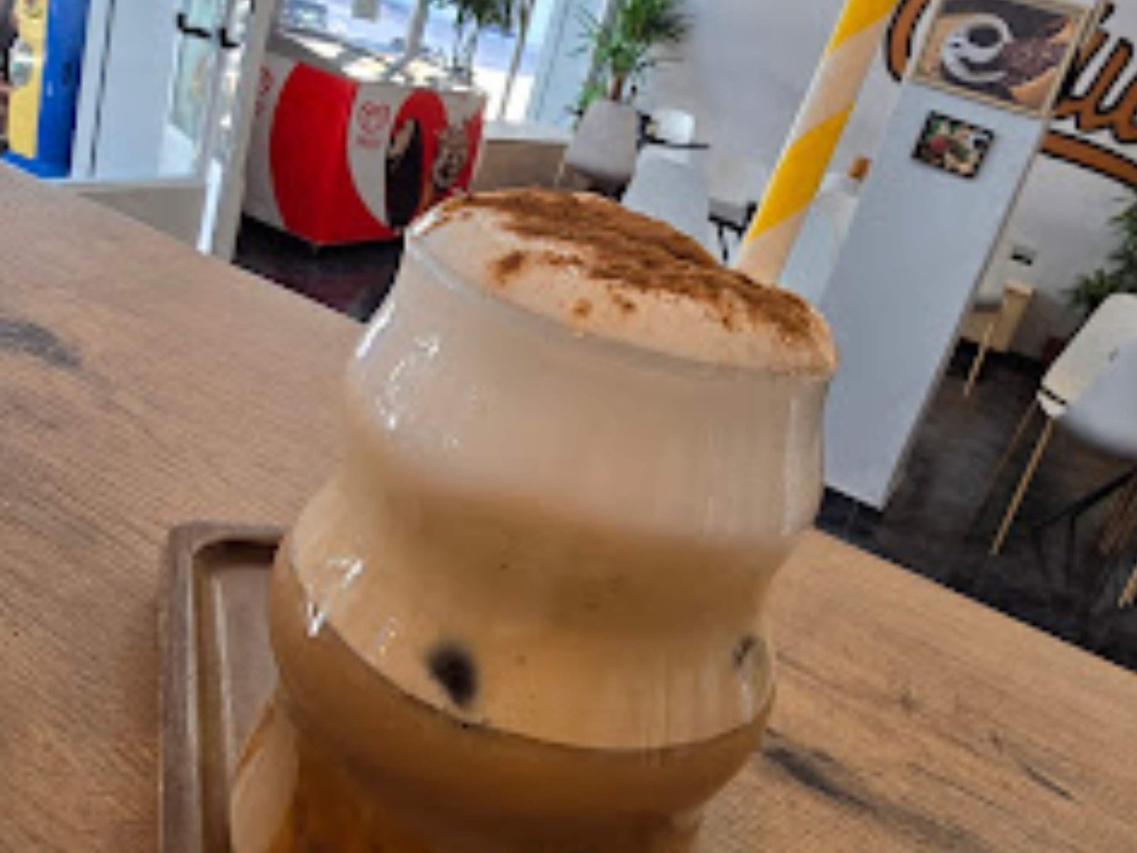 7 catuai-cafeteria-cafe-cocina-bar-cocteleria-eventos-elche